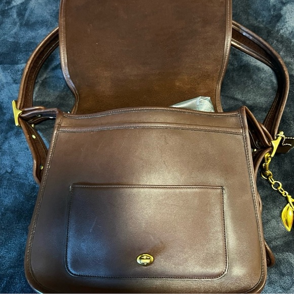 SOLD!!!😢Vintage Leather Coach Stewardess Handbag Chocolate Brown 9525 (1996) - Picture 8 of 9